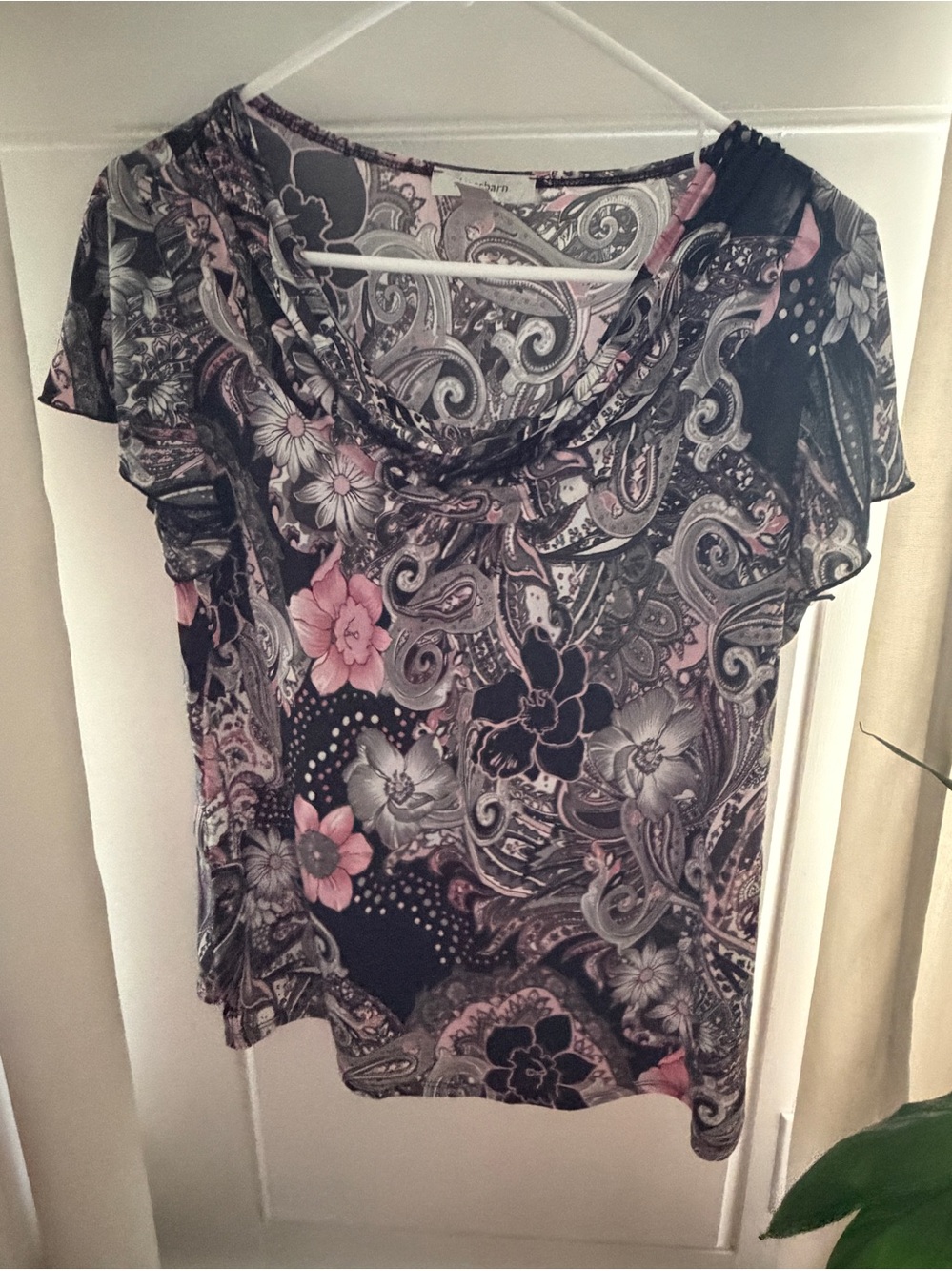 Dressbarn Dress Barn Black Pink Blouse Size M